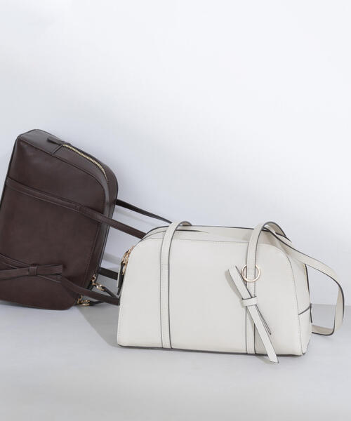 NATURAL BEAUTY BASIC（ナチュラルビューティーベーシック）の「◇アシメリボンボストンバッグ（ボストンバッグ・レディース・ダークブラウン/オフホワイト・ﾌﾘ-）」の9枚目の写真