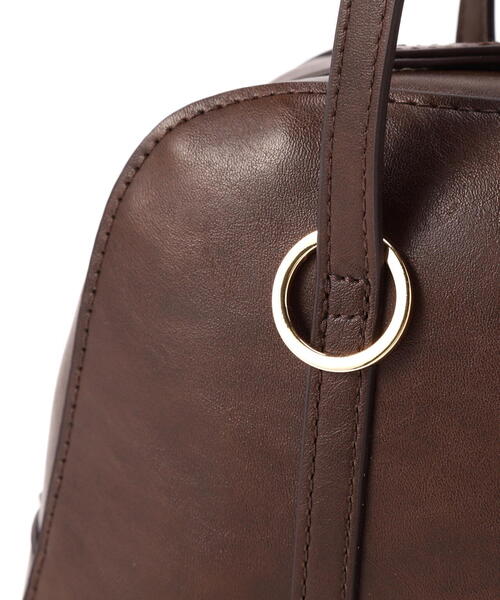 NATURAL BEAUTY BASIC（ナチュラルビューティーベーシック）の「◇アシメリボンボストンバッグ（ボストンバッグ・レディース・ダークブラウン/オフホワイト・ﾌﾘ-）」の4枚目の写真