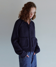 HANE（ハネ）の「ハイネックレグランニットジップアップ_Moon Navy（ニット/セーター）」