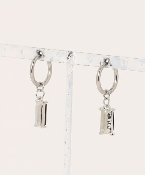 NO WAY(ノーウェイ)の「/Bz/EK515/ブラックストーンドロップペアピアス/メンズ/両耳用(NEZ)(ピアス(両耳用)・メンズ・シルバー・FREE)」の4枚目の写真