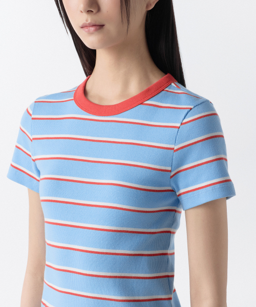 MUSINSA STANDARD WOMAN（ムシンサスタンダードウーマン）の「ウィメンズリブドマルチストライプスリムTシャツ[スカイブルー]（Tシャツ/カットソー・レディース・その他・SMALL/MEDIUM/X-SMALL/LARGE）」の4枚目の写真