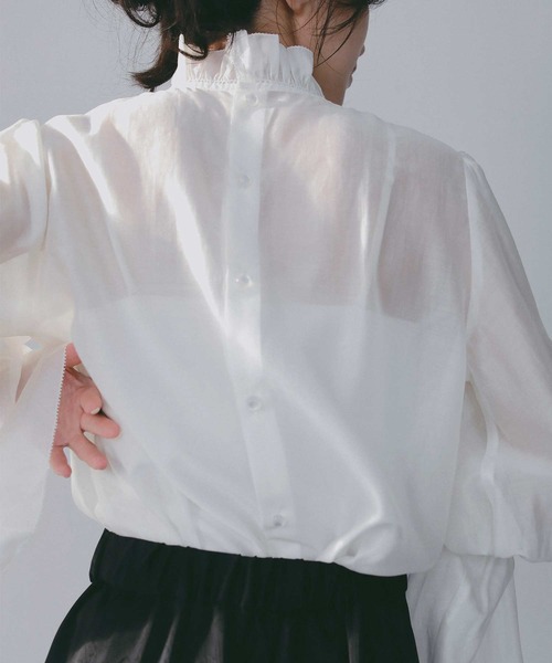 AJUGA.（アジュガ）の「フレアスリーブ スタンドネックシアーブラウス【セレモニー/オケージョン】（シャツ/ブラウス・レディース・オフホワイト/ピンク/ブラック・FREE）」の12枚目の写真