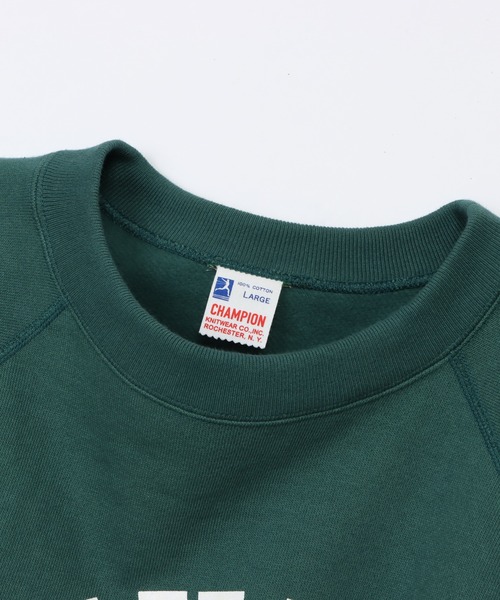 Champion(チャンピオン)の「【Champion/チャンピオン】メンズ TRUE TO ARCHIVES CRSS クルーネックスウェットシャツ(スウェット・メンズ・ネイビー/ブラック/ホワイト/ダークグリーン・X-LARGE/LARGE/MEDIUM/SMALL)」の19枚目の写真