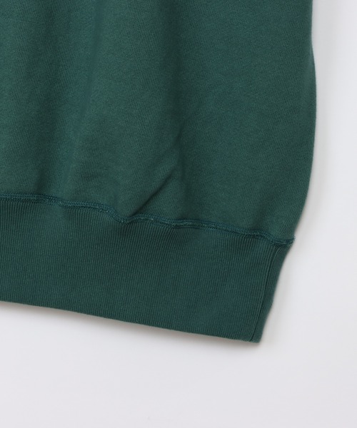 Champion(チャンピオン)の「【Champion/チャンピオン】メンズ TRUE TO ARCHIVES CRSS クルーネックスウェットシャツ(スウェット・メンズ・ネイビー/ブラック/ホワイト/ダークグリーン・X-LARGE/LARGE/MEDIUM/SMALL)」の20枚目の写真