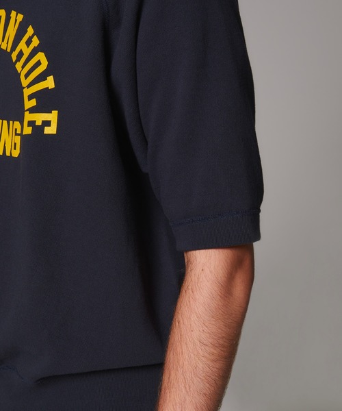 Champion(チャンピオン)の「【Champion/チャンピオン】メンズ TRUE TO ARCHIVES CRSS クルーネックスウェットシャツ(スウェット・メンズ・ネイビー/ブラック/ホワイト/ダークグリーン・X-LARGE/LARGE/MEDIUM/SMALL)」の22枚目の写真