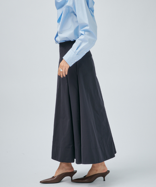 VERMEIL par iena(ヴェルメイユパーイエナ)の「タフタタックスカート(スカート・レディース・ネイビー・38/36)」の6枚目の写真