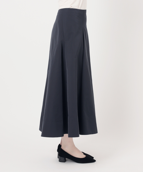 VERMEIL par iena(ヴェルメイユパーイエナ)の「タフタタックスカート(スカート・レディース・ネイビー・38/36)」の13枚目の写真
