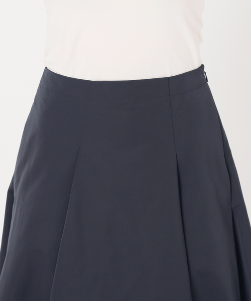 VERMEIL par iena(ヴェルメイユパーイエナ)の「タフタタックスカート(スカート・レディース・ネイビー・38/36)」の14枚目の写真