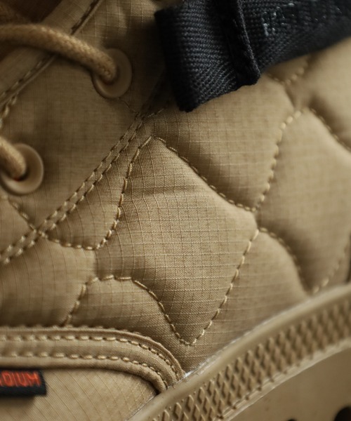 PALLADIUM(パラディウム)の「BAGGY RE-QUILTED バギー キルトテッド スニーカー(ブーツ・メンズ・オリーブ/キャメル・22.5cm/24cm/24.5cm/26cm/26.5cm/27cm/27.5cm/28cm)」の12枚目の写真