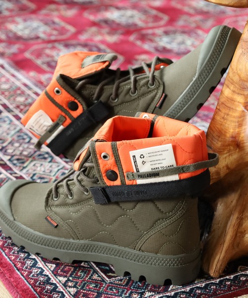 PALLADIUM(パラディウム)の「BAGGY RE-QUILTED バギー キルトテッド スニーカー(ブーツ・メンズ・オリーブ/キャメル・22.5cm/24cm/24.5cm/26cm/26.5cm/27cm/27.5cm/28cm)」の4枚目の写真