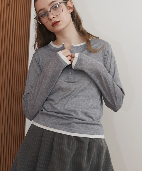 Mili affinity(ミリアフィニティー)の「ヘンリーネックレイヤード配色シアーロンT(Tシャツ/カットソー・レディース・ブラック/オフホワイト/グレー/グレー系/ブラック系・FREE)」の9枚目の写真