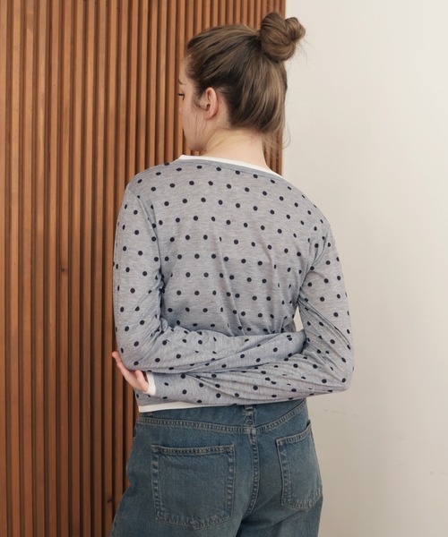 Mili affinity(ミリアフィニティー)の「ヘンリーネックレイヤード配色シアーロンT(Tシャツ/カットソー・レディース・ブラック/オフホワイト/グレー/グレー系/ブラック系・FREE)」の17枚目の写真