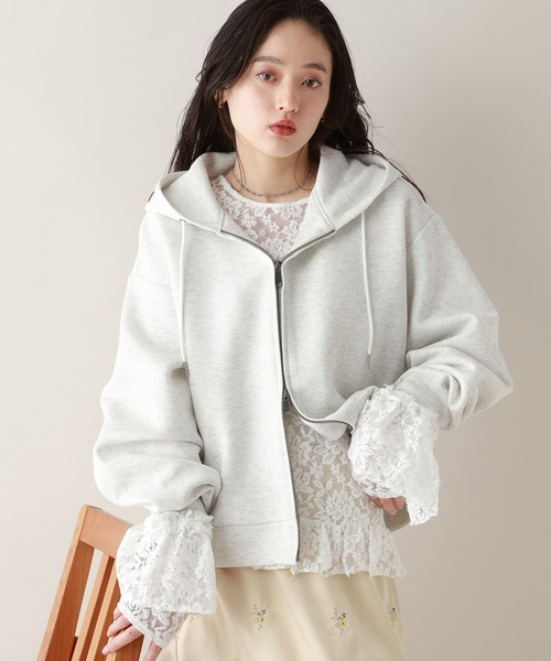 RAGEBLUE(レイジブルー)の「ベルスリーブ/レースフリルレイヤードトップス(Tシャツ/カットソー・レディース・ホワイト/ブラック・FREE)」の5枚目の写真