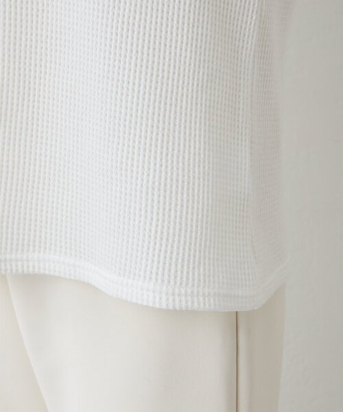 Whim Gazette(ウィムガゼット)の「サーマルヘンリープルオーバー(Tシャツ/カットソー・レディース・オフホワイト/グレー・FREE)」の4枚目の写真
