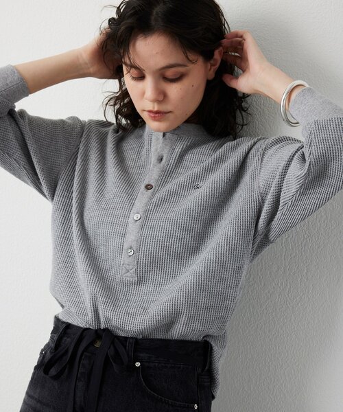 Whim Gazette(ウィムガゼット)の「サーマルヘンリープルオーバー(Tシャツ/カットソー・レディース・オフホワイト/グレー・FREE)」の18枚目の写真