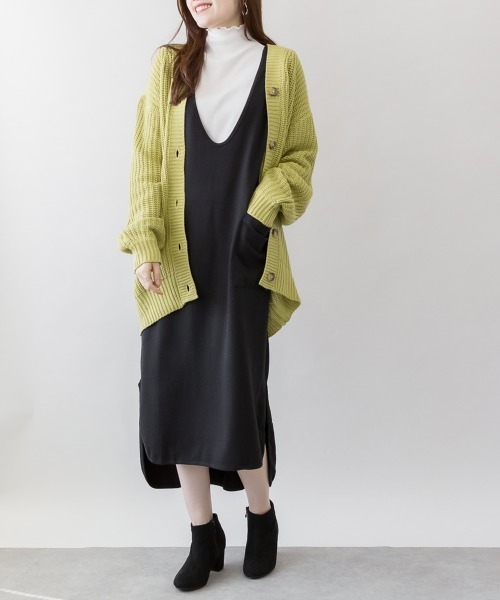 aity（アイティ）の「M-5L ミニ裏毛 スウェットVネックワンピース（ワンピース・レディース・ブラック/ライトカーキ/杢グレー・4L～5L/LL～3L/M～Ｌ）」の16枚目の写真