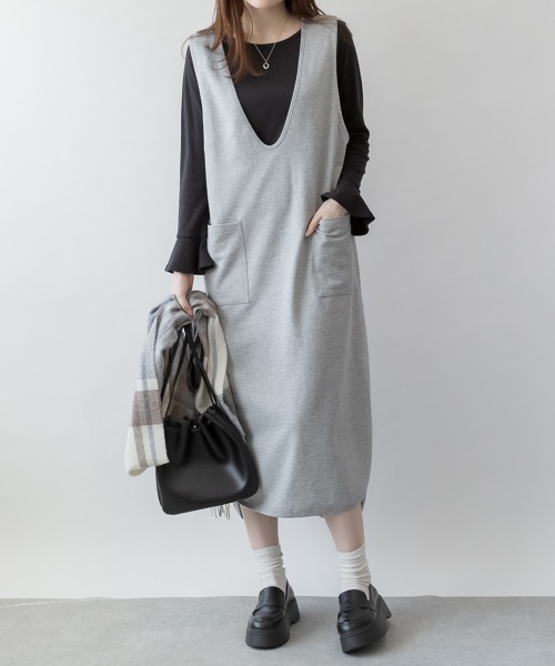 aity（アイティ）の「M-5L ミニ裏毛 スウェットVネックワンピース（ワンピース・レディース・ブラック/ライトカーキ/杢グレー・4L～5L/LL～3L/M～Ｌ）」の9枚目の写真