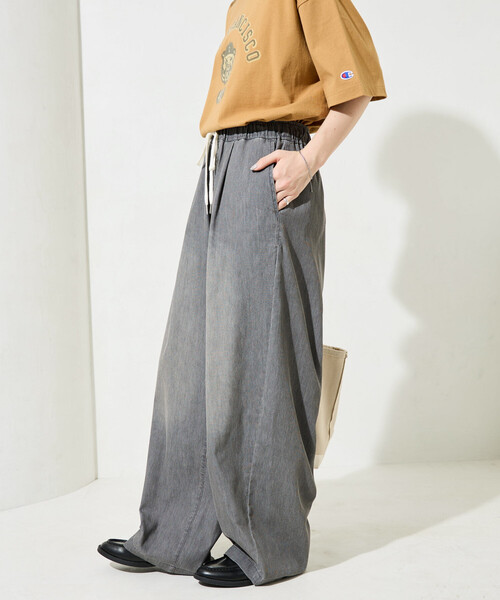 FREAK'S STORE（フリークスストア）の「限定展開　メッシュ デニム イージー パンツ(冷感・吸水速乾)（デニムパンツ・レディース・ブルー/グレー/ブラック/ネイビー・MEDIUM/SMALL）」の3枚目の写真