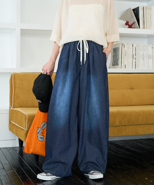 FREAK'S STORE（フリークスストア）の「限定展開　メッシュ デニム イージー パンツ(冷感・吸水速乾)（デニムパンツ・レディース・ブルー/グレー/ブラック/ネイビー・MEDIUM/SMALL）」の7枚目の写真