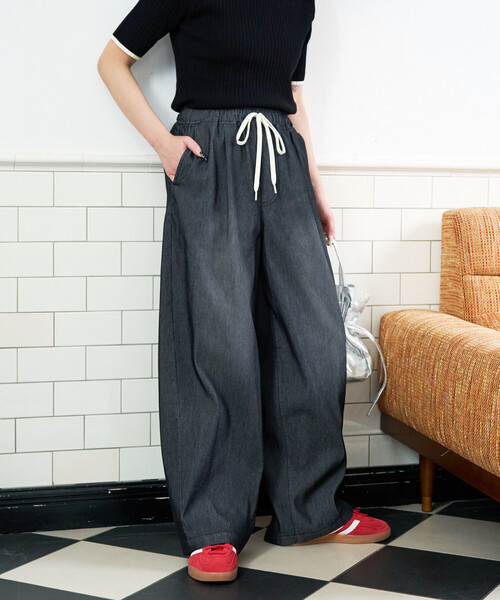 FREAK'S STORE（フリークスストア）の「限定展開　メッシュ デニム イージー パンツ(冷感・吸水速乾)（デニムパンツ・レディース・ブルー/グレー/ブラック/ネイビー・MEDIUM/SMALL）」の15枚目の写真