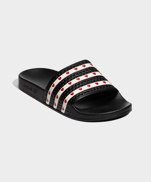 adidas（アディダス）の「アディレッタ サンダル / Adilette Slides / アディダスオリジナルス adidas Originals（サンダル・レディース・ブラック/ピンク・22.5cm/23.5cm/24.5cm/25.5cm/26.5cm/27.5cm/28.5cm）」の5枚目の写真