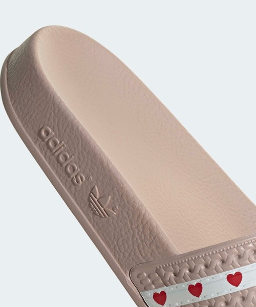 adidas（アディダス）の「アディレッタ サンダル / Adilette Slides / アディダスオリジナルス adidas Originals（サンダル・レディース・ブラック/ピンク・22.5cm/23.5cm/24.5cm/25.5cm/26.5cm/27.5cm/28.5cm）」の18枚目の写真