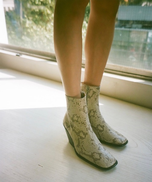 UNTISHOLD(アンチショルド)の「【UNTISHOLD】Naty -5 Mattina(ブーツ・レディース・グレー・38/37/36)」の6枚目の写真