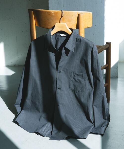 URBAN RESEARCH DOORS(アーバンリサーチドアーズ)の「TCブロードレギュラーカラーシャツ(シャツ/ブラウス・メンズ・ブルー系その他/ブラック系その他/ベージュ系その他・LARGE/MEDIUM)」の2枚目の写真