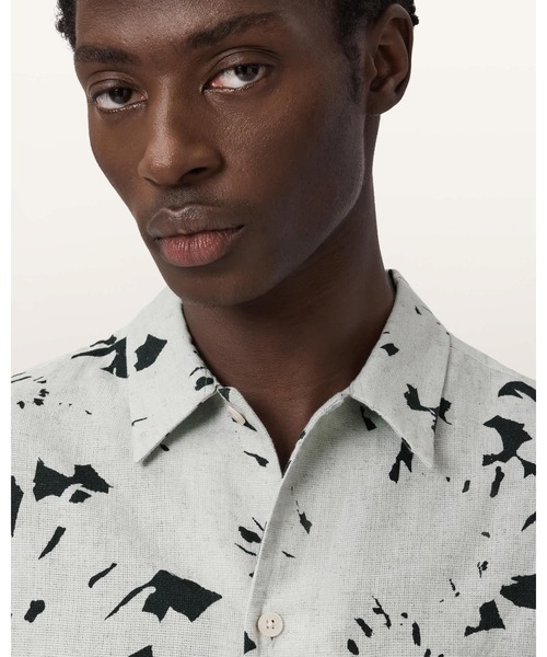 ALLSAINTS（オールセインツ）の「GIRONA LINEN BLEND CROPPED SHIRT | GIRONA リネン ブレンド クロップド シャツ（シャツ/ブラウス・メンズ・ホワイト系その他・XS/S/M/L）」の4枚目の写真