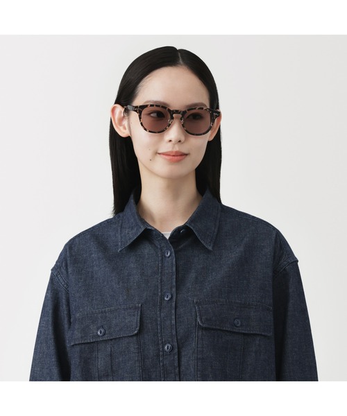 無印良品（ムジルシリョウヒン）の「ＵＶ４００　ボストン型　サングラス（サングラス・レディース・ブラック/ブラウン/グレー系/カーキ/ピンク・FREE）」の3枚目の写真