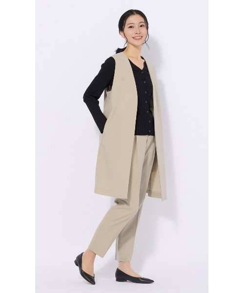 AOYAMA(アオヤマ)の「抜群の着回し力と機能性が魅力「名品シリーズ」ロングジレ【セットアップ着用可】(スーツベスト・レディース・ベージュ/ネイビー・L/M)」の10枚目の写真
