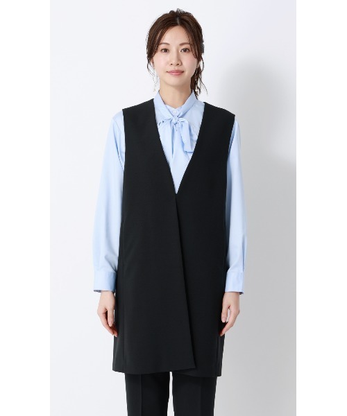 AOYAMA(アオヤマ)の「抜群の着回し力と機能性が魅力「名品シリーズ」ロングジレ【セットアップ着用可】(スーツベスト・レディース・ベージュ/ネイビー・L/M)」の15枚目の写真