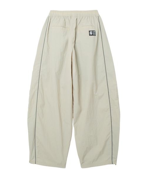 X-girl(エックスガール)の「BANANA SHAPE TRACK PANTS(その他パンツ・レディース・ブラック/ベージュ・S/M)」の16枚目の写真