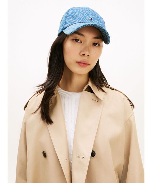 TOMMY HILFIGER(トミーヒルフィガー)の「フラッグモノグラムデニムキャップ(キャップ・レディース・レッド・FREE)」の4枚目の写真
