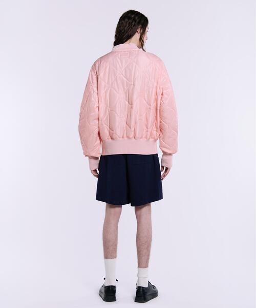 Alpha Industries(アルファインダストリーズ)の「Alpha Industries/アルファインダストリーズ/L-2B RELAXED QUILTED FLIGHT JACKET/エルツービー リラックスド キルテッド フライト ジャケット(ミリタリージャケット・メンズ・ブラック/ピンク/オリーブ系/マスタード・XL/S/M/L)」の7枚目の写真