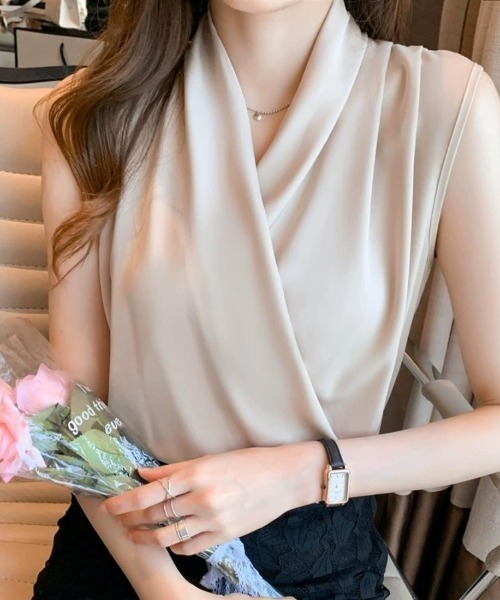 Forcement(フォースメント)の「一枚で上品ノースリーブシャーリングの立体感、夏服ブラウス(シャツ/ブラウス・レディース・ブラック/ベージュ/ホワイト/ピンク/グリーン・FREE)」の3枚目の写真