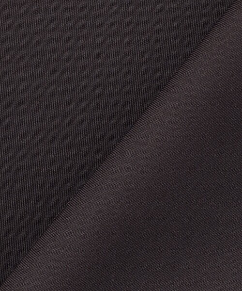 UNFILO(アンフィーロ)の「【VERY掲載】BEAUTY FORM JERSEY light サイドZIP プルオーバー(スウェット・レディース・ベージュ系/ブラック系/アイボリー系/グレー系・SMALL/MEDIUM)」の15枚目の写真