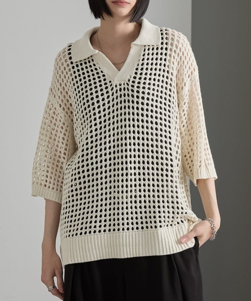 cussil(クシル)の「【cussil/クシル】透かし編みルーズ半袖スキッパーサマーポロニット(ポロシャツ・メンズ・ホワイト/ブラック/ブルー/ブラウン・L/S/M)」の2枚目の写真