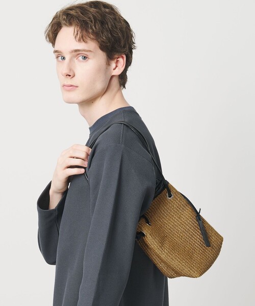 BEAUTY&YOUTH UNITED ARROWS(ビューティーアンドユースユナイテッドアローズ)の「<LA UNIQA>巾着 BAG(ハンドバッグ・メンズ・ブラック/ベージュ・FREE)」の3枚目の写真