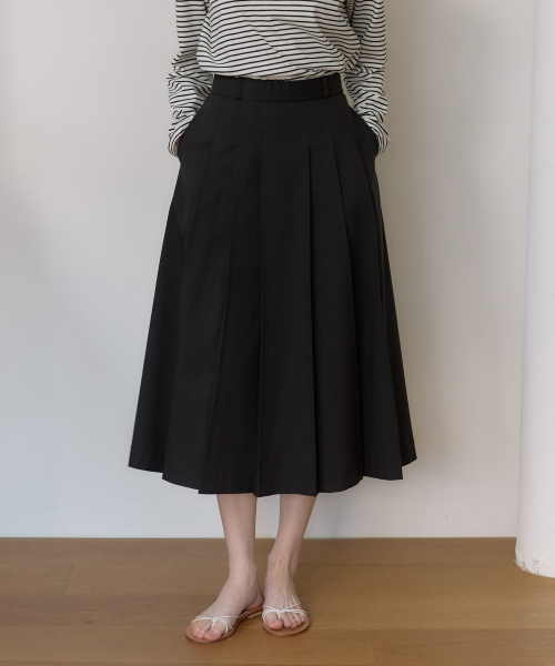 OURHOPE(アワーホープ)の「ジェインプリーツロングスカート - ブラック(スカート・レディース・ブラック・1(S)/2(M)/3(L))」の2枚目の写真