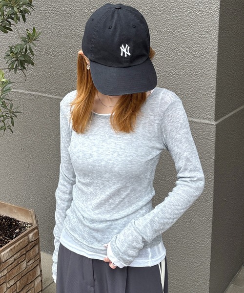ISOOK(アイスー)の「【ISOOK / アイスー】ロングスリーブシアーロンT / 長袖 クルーネック 丸首 Tシャツ レイヤード トップス 重ね着 タイト インナー ピンク イエロー グレー ホワイト ZOZOTOWN限定(Tシャツ/カットソー・レディース・ホワイト/ライトグレー/ライトピンク/ライトイエロー・FREE)」の6枚目の写真