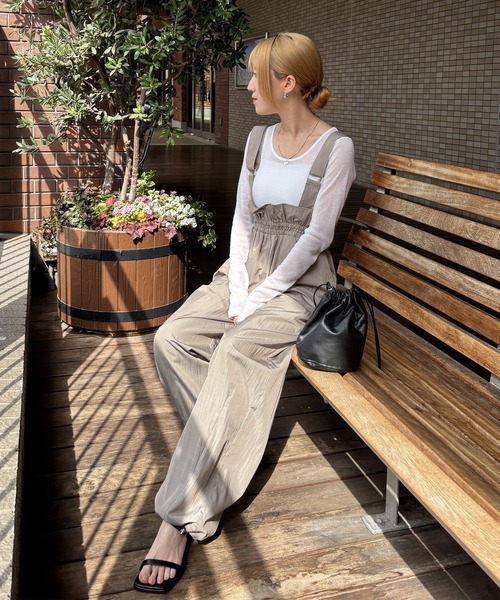 ISOOK(アイスー)の「【ISOOK / アイスー】ロングスリーブシアーロンT / 長袖 クルーネック 丸首 Tシャツ レイヤード トップス 重ね着 タイト インナー ピンク イエロー グレー ホワイト ZOZOTOWN限定(Tシャツ/カットソー・レディース・ホワイト/ライトグレー/ライトピンク/ライトイエロー・FREE)」の10枚目の写真