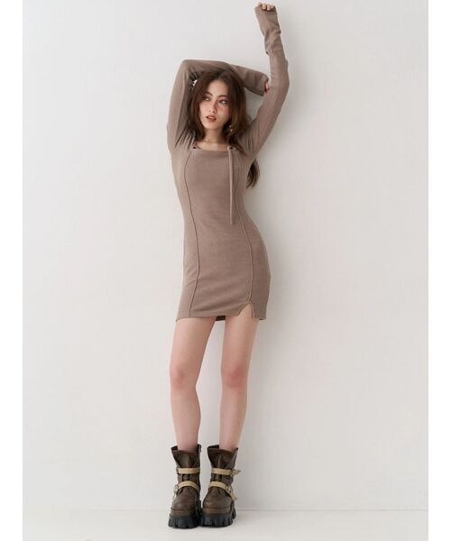 EVRIS(エヴリス)の「カットタイトミニワンピース 春服(ワンピース・レディース・ブラック/ベージュ/チャコールグレー・FREE)」の17枚目の写真