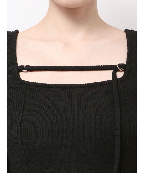 EVRIS(エヴリス)の「カットタイトミニワンピース 春服(ワンピース・レディース・ブラック/ベージュ/チャコールグレー・FREE)」の8枚目の写真