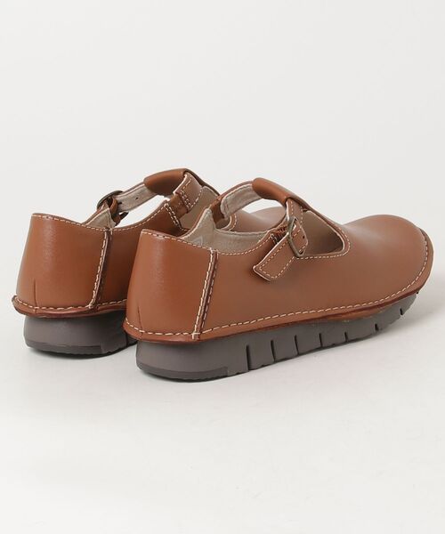 R.（REGAL FOOT COMMUNITY）（アールドット）の「アールドット S20C Tストラップ（スリッポン・レディース・ブラウン・24.5/24/23.5/23/22.5）」の7枚目の写真