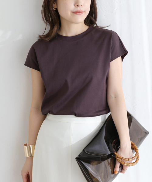La TOTALITE(ラトータリテ)の「【洗える】接触冷感スムースハイネックプルオーバー(Tシャツ/カットソー・レディース・ベージュ/ブラック/ホワイト/ボルドー・FREE)」の4枚目の写真