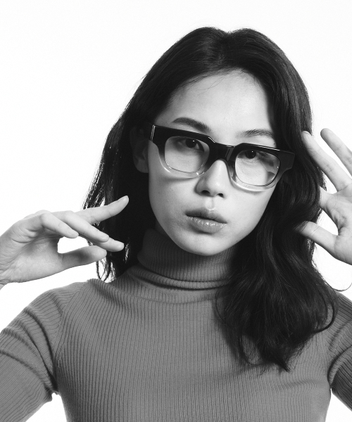 grafik:plastic（グラフィックプラスチック）の「moai 01_ gray gradation（メガネ・メンズ・その他・FREE）」の4枚目の写真