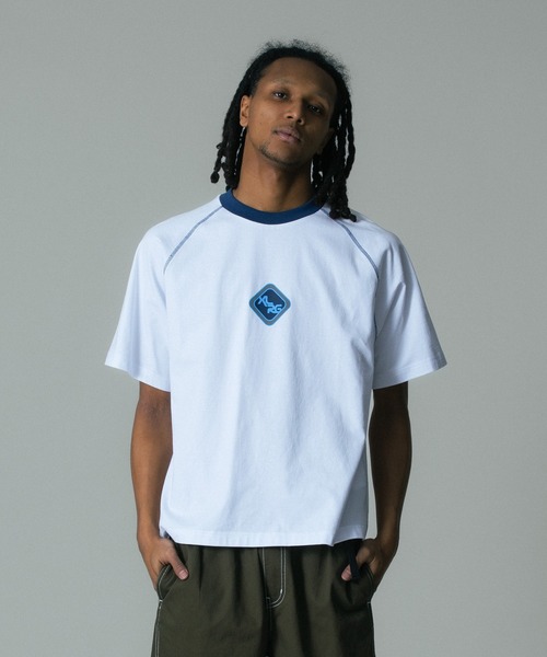 XLARGE（エクストララージ）の「COLOR SCHEME RAGLAN S/S TEE（Tシャツ/カットソー・メンズ・ブラック/ホワイト/グレー・S/M/L/XL）」の12枚目の写真