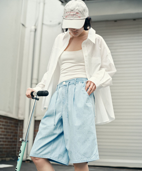 MALOUPE(マロップ)の「9205 超軽量 ワンタック ハーフ デニムパンツ (インディゴ)(その他パンツ・レディース・インディゴブルー・SMALL/MEDIUM)」の5枚目の写真