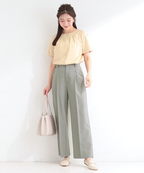 SHOO・LA・RUE(シューラルー)の「【セットアップ可/洗濯後しわになりにくい/UV/吸水速乾】シンプルに美しく タックワイドパンツ(その他パンツ・レディース・ネイビー/ナチュラル/グレー・04/03/02/01)」の5枚目の写真